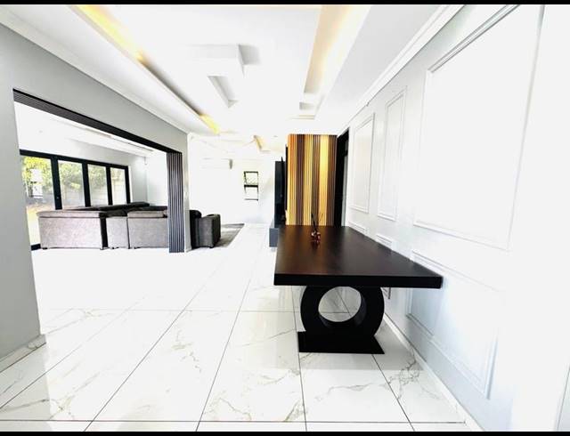 4 BEDROOM PROPERTY TO RENT IN MEER EN SEE